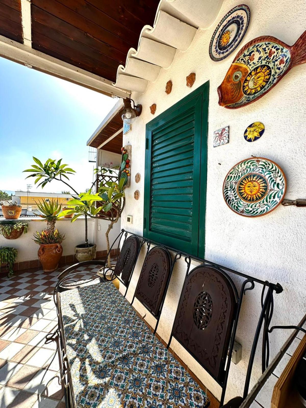 Casa Lunastella Locazione Turistica มอนเดลโล ภายนอก รูปภาพ